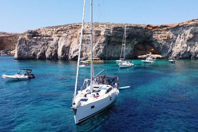 Private Day Charter on Amazing Mowgli - Private group only on Mowgli: the real value of a flat-rate yacht day