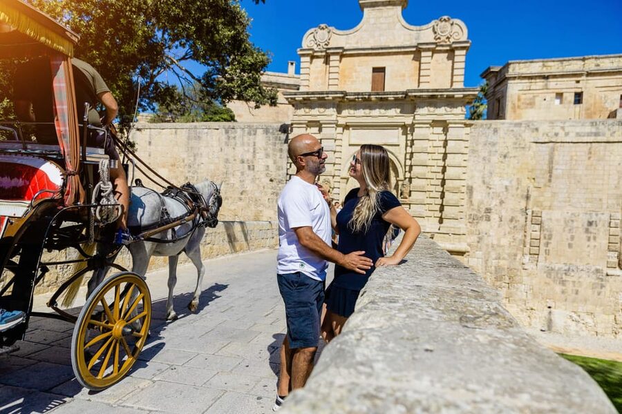 Private Photoshoot in Malta - The Valletta route: from Triton Fountain to Lower Barrakka Gardens