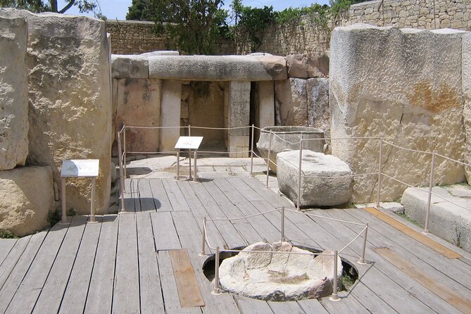 Private Tour in Malta Prehistoric Temples & Mdina - How to dress and plan for a prehistoric-and-town half day