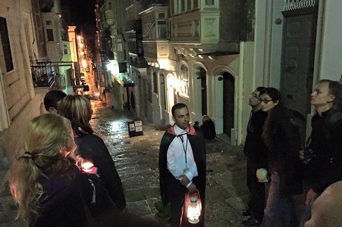 Private Valletta Ghost Walking Tour - The 8pm meeting point: what to know before you start