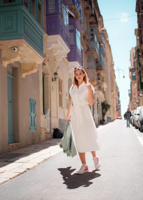 Professional Vacation photographer in Valletta Malta - Your 45-minute to 1.5-hour session: what it feels like moment to moment