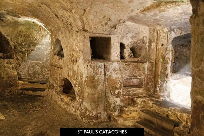 Rabat Mdina and San Anton Gardens Group Tour with St. Paul's Catacombs - San Anton Gardens: a calm walk that sets the tone