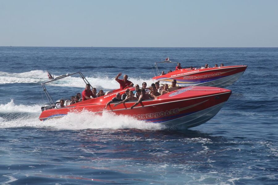 Sliema: Comino Blue Lagoon Powerboat Tour with Comino Caves - Sliema departure at 11:00: how the day starts