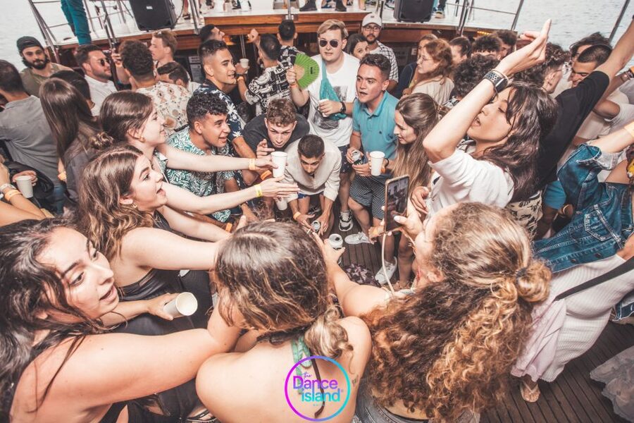 Sliema: Sailboat Party with an Open Bar, Food, and Swimming - Who should book this sailboat party (and who might not love it)