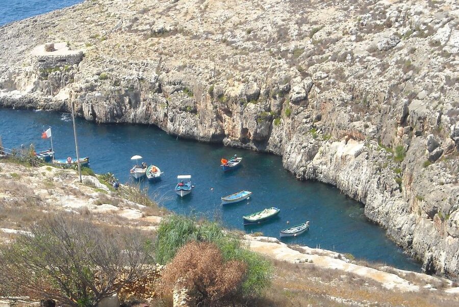 Southern Malta: Blue Grotto, Hagar Qim, and Marsaxlokk Tour - Hotel pickup and a private group you can actually hear