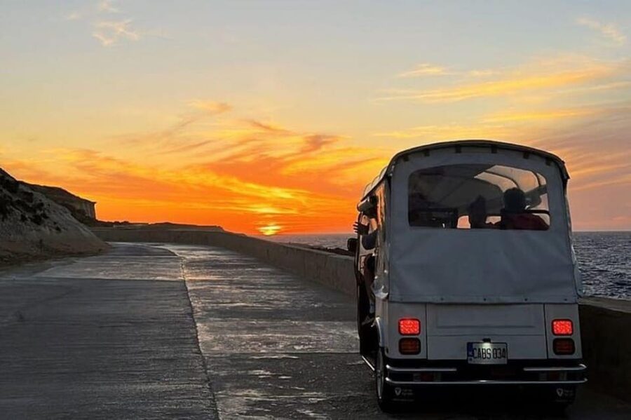 Sunset Tuk Tuk Tour in Gozo & Blue Lagoon (Comino) - Switching Islands: Boat-to-Gozo Timing and What It Feels Like