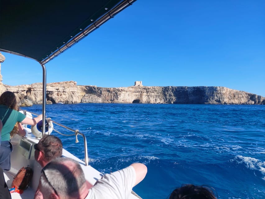 Sunset Tuk Tuk Tour in Gozo & Blue Lagoon (Comino) - Sanap Cliffs and Xlendi Bay: The Coastal Stops That Sell Gozo