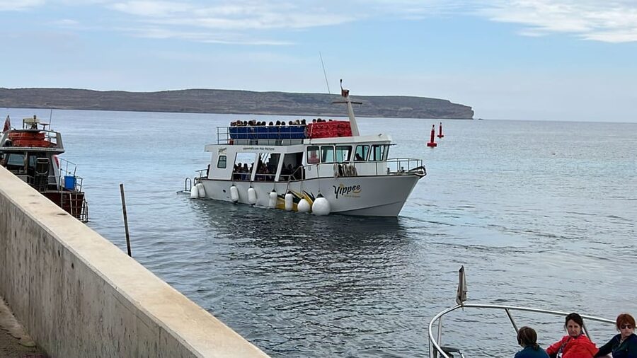 Sunset Tuk Tuk Tour in Gozo & Blue Lagoon (Comino) - Dwejra Bay: Fungus Rock and the Inland Sea View