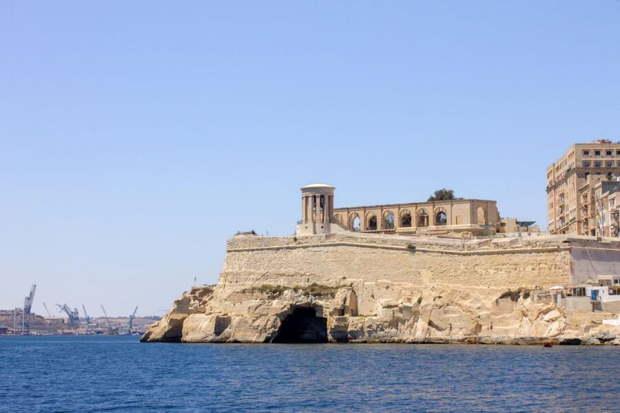 The Best Traditional 2 Harbours Day Cruise of Malta - Getting on the Boat: Sliema Ferries, Seats, and What You Can Expect