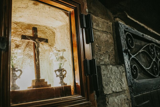 The Dark History of Valletta - Walking Tour - Oliver Starkey and the Art of Suspense on a Hill Walk