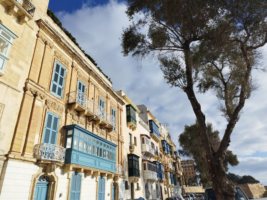 Valletta: Guided City Walking Tour - Fortress city 101: what “Valletta” means in real life