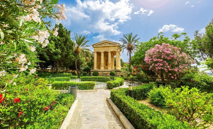 Valletta: Guided Walking Tour with Optional Cathedral Tour - The Walking Circuit: Medieval Streets, Fortifications, and Big Names