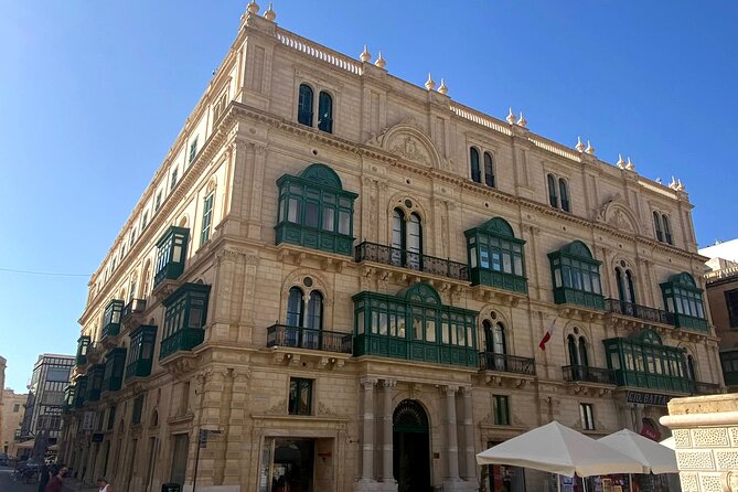 Valletta Private Walking Tour - Start at the New Parliament Building: modern entrance, then straight into the 1500s