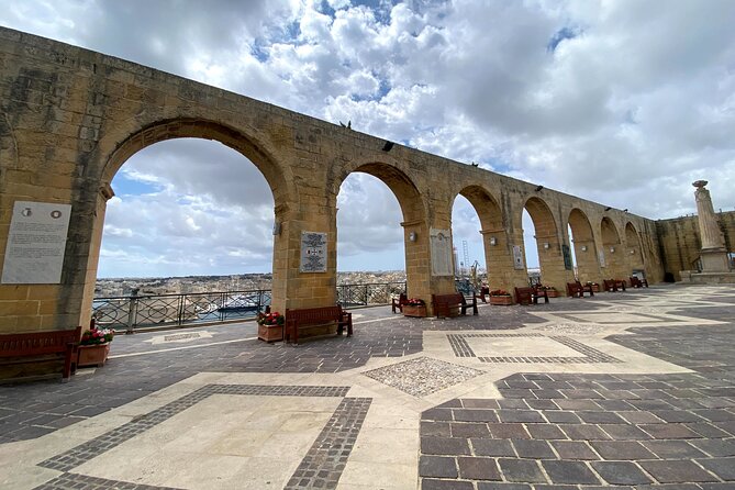 Valletta Private Walking Tour - Siege-era Malta: monuments, bells, and Fort St Elmo energy