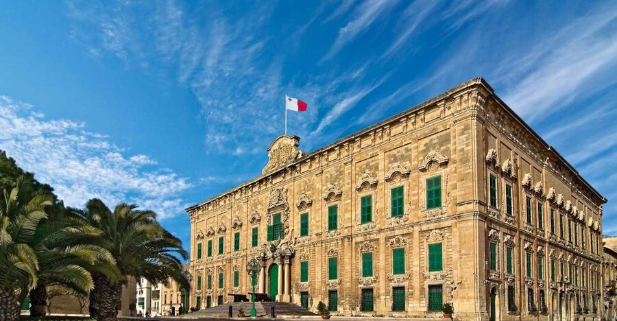Valletta: Self-Guided Historical Walking Tour (Audio Guide) - Getting the PopGuide setup right before you start in Valletta