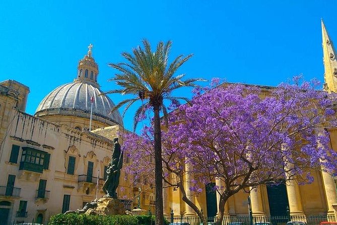 Valletta Walking Tour, In a Small Group - Independence Square: where Malta’s past meets its modern side